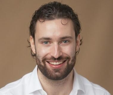 Headshot Daniel Fisher